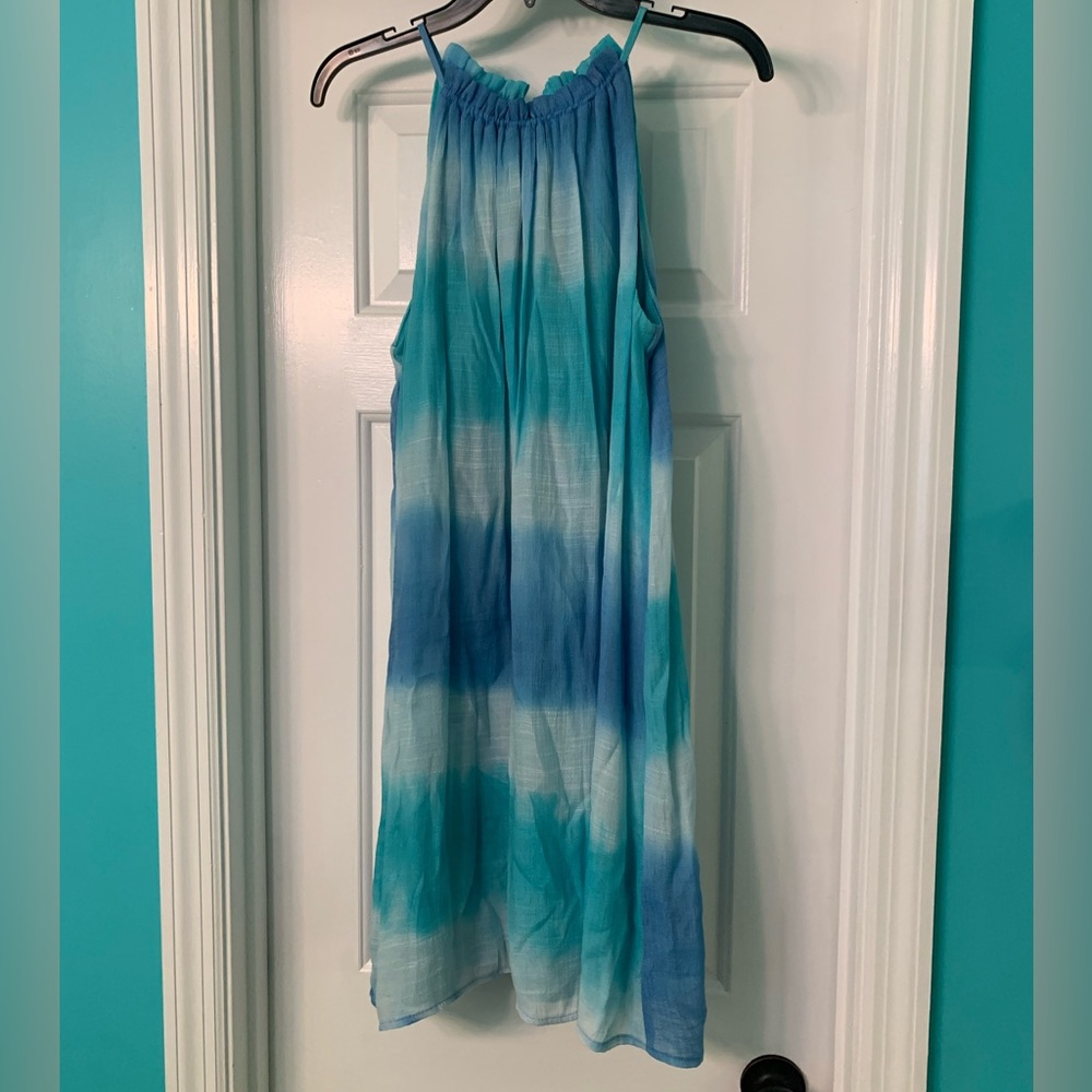 Women’s sleeveless tie dye dress